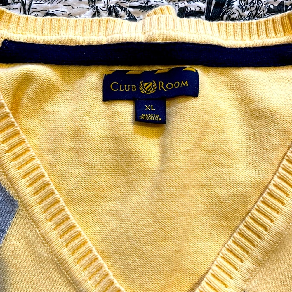 💯 Cotton Knit Vest - Picture 2 of 3